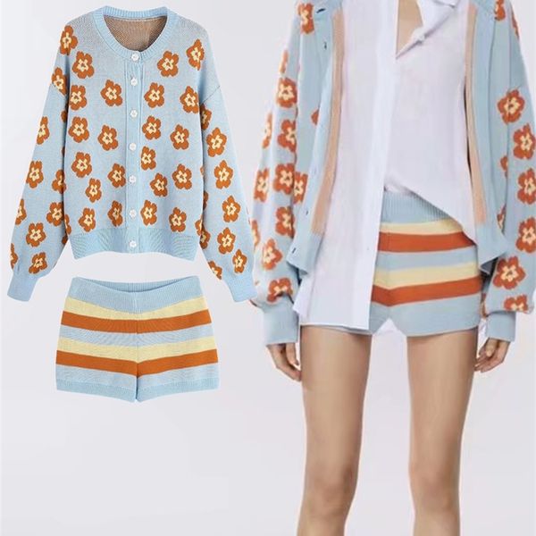 womens two piece pants 2 piece womens knitted floral sweaterstriped short set spring fashion long sleeve single breasted jacket female set 2, White
womens two piece pants 2 piece womens knitted floral sweaterstriped short set spring fashion long sleeve single breasted jacket female set 2, White
