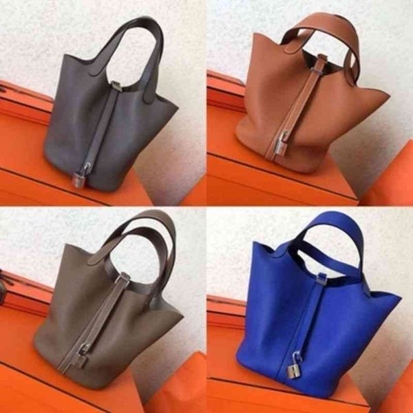 handbag designer herme ladies 2022 new bags vegetable baskets handbags high-end layer togo leather bu ets
handbag designer herme ladies 2022 new bags vegetable baskets handbags high-end layer togo leather bu ets
