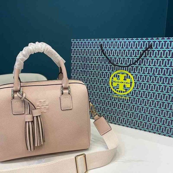 handbags womens tb designer classic tote pillow tassel messenger ladys tbes luxury fashion leather shoulder shopping bags
handbags womens tb designer classic tote pillow tassel messenger ladys tbes luxury fashion leather shoulder shopping bags