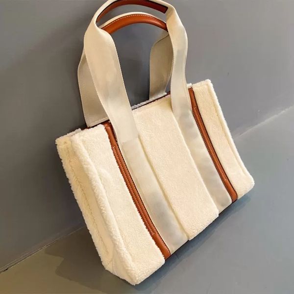 designer women handbags tote woody shopping bag handbag classic canvas fashion raffia large travel crossbody shoulder wallet purses sling ba, Black;red
designer women handbags tote woody shopping bag handbag classic canvas fashion raffia large travel crossbody shoulder wallet purses sling ba, Black;red
