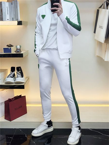 designer brand golden velvet tracksuits logo mens casual street leisure fashion streetwear pullover sweatshirts long sleeves coat and pants, Gray
designer brand golden velvet tracksuits logo mens casual street leisure fashion streetwear pullover sweatshirts long sleeves coat and pants, Gray