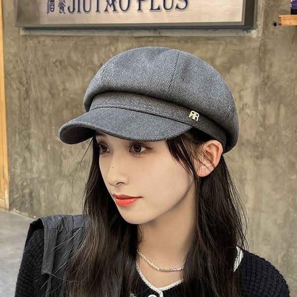 autumn and winter beret british retro octagonal cap all-match duck tongue painter beret, Blue;gray
autumn and winter beret british retro octagonal cap all-match duck tongue painter beret, Blue;gray