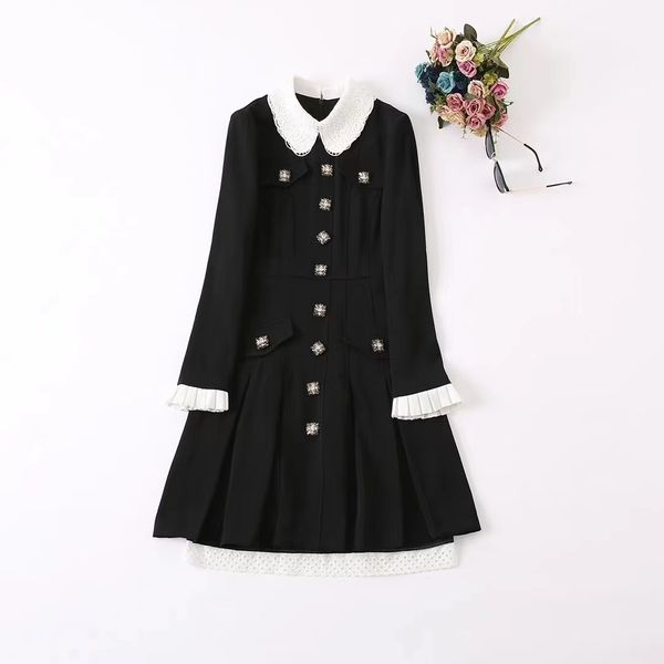 european and american women's wear autumn 2022 new styles long sleeve embroidered lapel fashion beaded button black dress, Black;gray
european and american women's wear autumn 2022 new styles long sleeve embroidered lapel fashion beaded button black dress, Black;gray