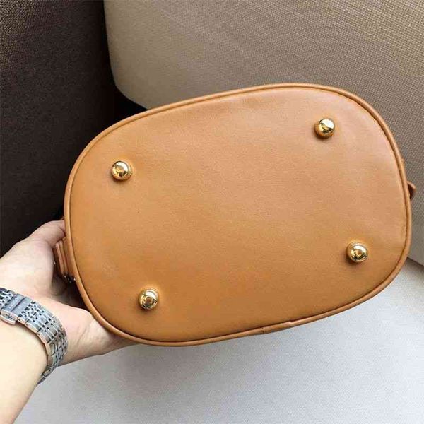 burbrerys crossbody handbags bags burbrery luxuries designers women bag purses totes designer woman handbag shoulder wallets gtry
burbrerys crossbody handbags bags burbrery luxuries designers women bag purses totes designer woman handbag shoulder wallets gtry