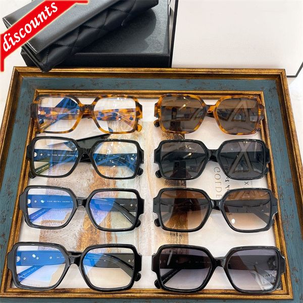 designer sunglasses xiaoxiang family female ins same generous frame heart-shaped ch3438 sunglasses uv400 high quality, White;black
designer sunglasses xiaoxiang family female ins same generous frame heart-shaped ch3438 sunglasses uv400 high quality, White;black