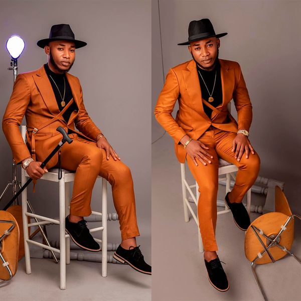 brown groom men wedding tuxedos classic fit outfits custom made mariage party prom blazer wear 2 pieces, Black;gray
brown groom men wedding tuxedos classic fit outfits custom made mariage party prom blazer wear 2 pieces, Black;gray