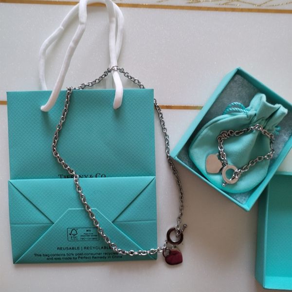 luxury designer sterling silver heart bangle bracelet necklace set shape original fashion classic bracelet women jewelry gift with box
luxury designer sterling silver heart bangle bracelet necklace set shape original fashion classic bracelet women jewelry gift with box