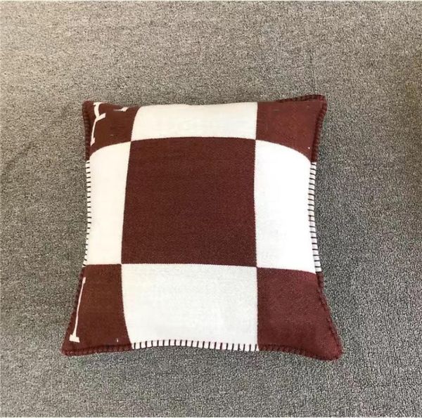 fashion thick cashmere scarf throw pillow casual sofa cushion wool knitted, Blue;gray
fashion thick cashmere scarf throw pillow casual sofa cushion wool knitted, Blue;gray