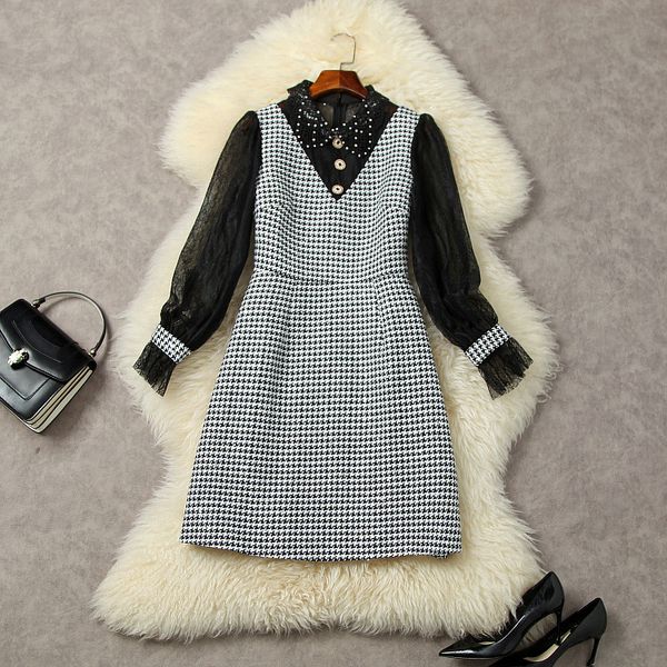 new european and american women's wear for winter 2022 stitching lace long sleeve nail bead lapel check fashionable dress, Black;gray
new european and american women's wear for winter 2022 stitching lace long sleeve nail bead lapel check fashionable dress, Black;gray