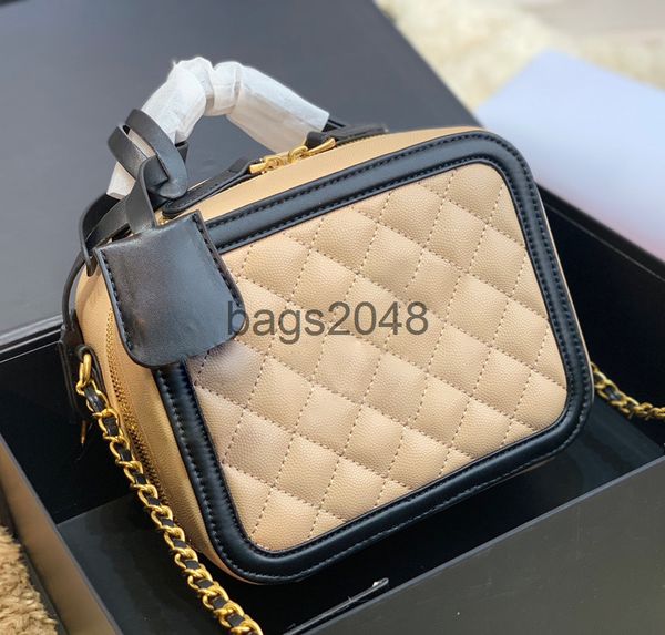 evening bags designers handbags make up shoulder wash cosmetic beauty bags lady box trunk crossbody bag for women fashion chains purse genui
evening bags designers handbags make up shoulder wash cosmetic beauty bags lady box trunk crossbody bag for women fashion chains purse genui