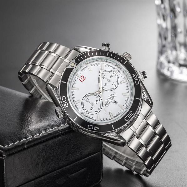 luxury men's watch classic series stainless steel watches quartz wristwatches day date mens sport watches239j, Slivery;brown
luxury men's watch classic series stainless steel watches quartz wristwatches day date mens sport watches239j, Slivery;brown