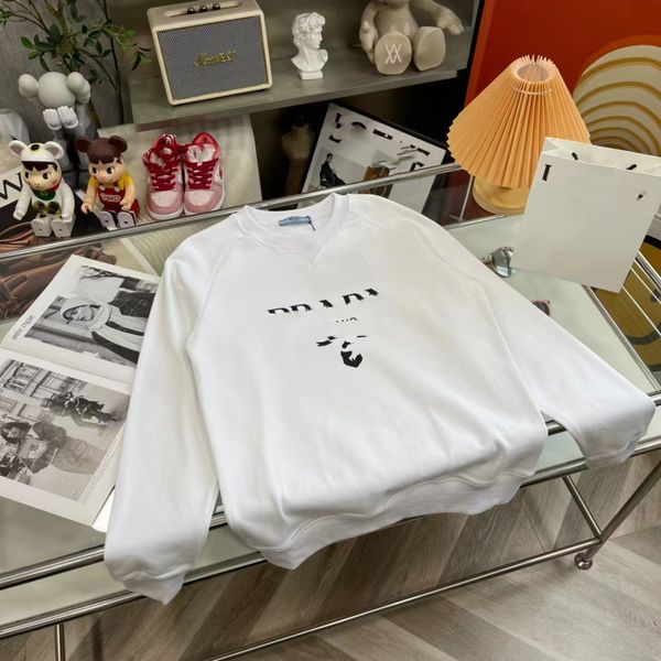 designer version hoodie handmade prad 2022 autumn and winter new letter logo men and women same style round neck sweater, Blue;black
designer version hoodie handmade prad 2022 autumn and winter new letter logo men and women same style round neck sweater, Blue;black