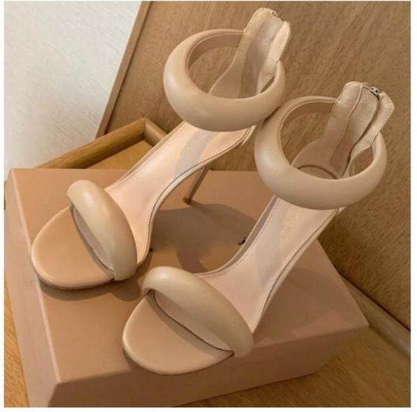 2023 gianvito rossi sandals stiletto heels sandals dress shoes heel for women summer luxury designer sandals black foot strap heeled rear zi
2023 gianvito rossi sandals stiletto heels sandals dress shoes heel for women summer luxury designer sandals black foot strap heeled rear zi