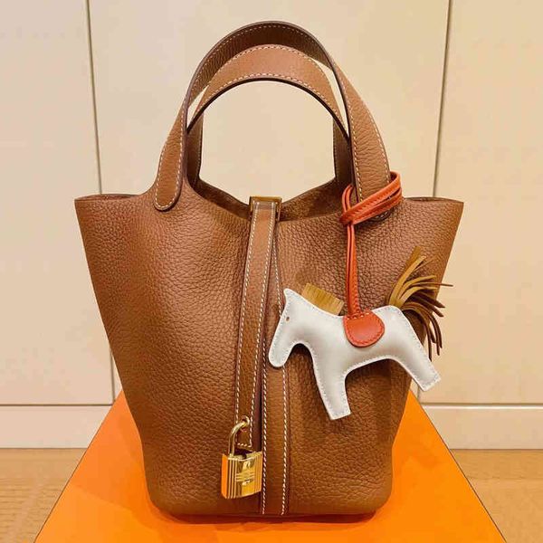 bag designer fashion herme ladies high fixed version togo first layer kraft vegetable basket portable bu
bag designer fashion herme ladies high fixed version togo first layer kraft vegetable basket portable bu