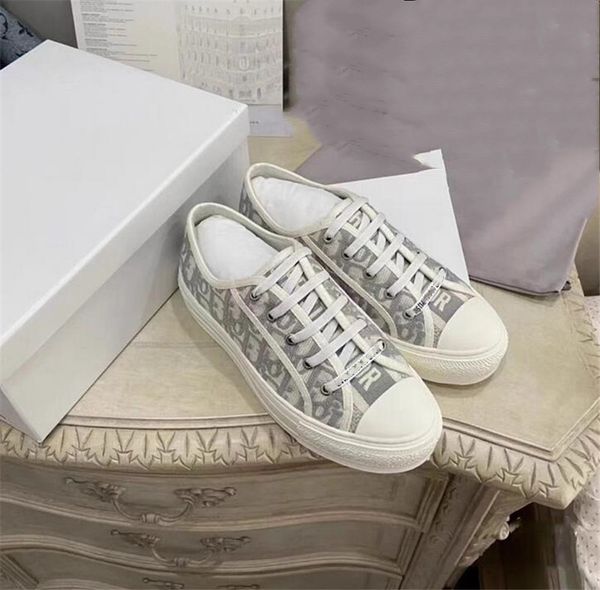 fashion women sneaker designers dress shoes embroidered canvas shoe female classic work flat base shoe lady running sneakers with box, Black
fashion women sneaker designers dress shoes embroidered canvas shoe female classic work flat base shoe lady running sneakers with box, Black