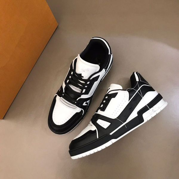 2022sshighquality luxury designer men's casual shoes ultra-light foamed outsole wear-resistant and comfortablearesize38-45 mkirt000006, Black
2022sshighquality luxury designer men's casual shoes ultra-light foamed outsole wear-resistant and comfortablearesize38-45 mkirt000006, Black