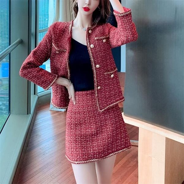 two piece dress elegant gold line plaid womens suit tweed short jacket coat aline skirts two piece set autumn winter luxury design outfit 22, White
two piece dress elegant gold line plaid womens suit tweed short jacket coat aline skirts two piece set autumn winter luxury design outfit 22, White