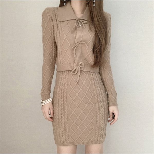 two piece dress vintage twist knitted two piece set women elegant lapel short cardigan high waist slim skirt suit office lady outfit 220906, White
two piece dress vintage twist knitted two piece set women elegant lapel short cardigan high waist slim skirt suit office lady outfit 220906, White