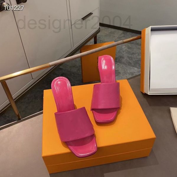 slippers designer fashion brand women jelly slippers sandals shoes woman rivet slides flip flops summer beach flats 0426 6hck, Black
slippers designer fashion brand women jelly slippers sandals shoes woman rivet slides flip flops summer beach flats 0426 6hck, Black