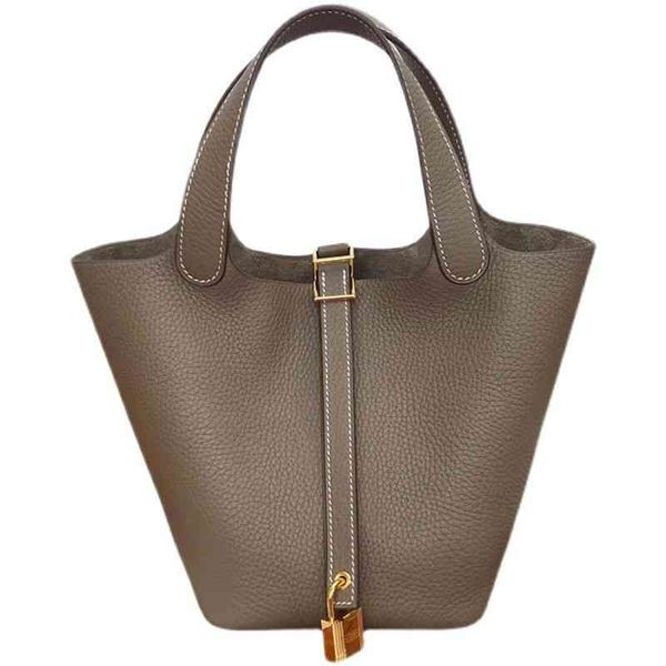 handbag designer ladies herme 2022 trendy vegetable basket tote bag large capacity bu et mommy baotou leather hand small
handbag designer ladies herme 2022 trendy vegetable basket tote bag large capacity bu et mommy baotou leather hand small