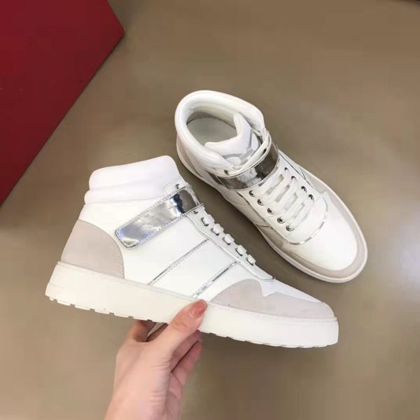 luxurious brand high-sneakers shoes men rubber sole casual walking fabric leather and mesh comfort outdoor runner sports 38-45, Black
luxurious brand high-sneakers shoes men rubber sole casual walking fabric leather and mesh comfort outdoor runner sports 38-45, Black
