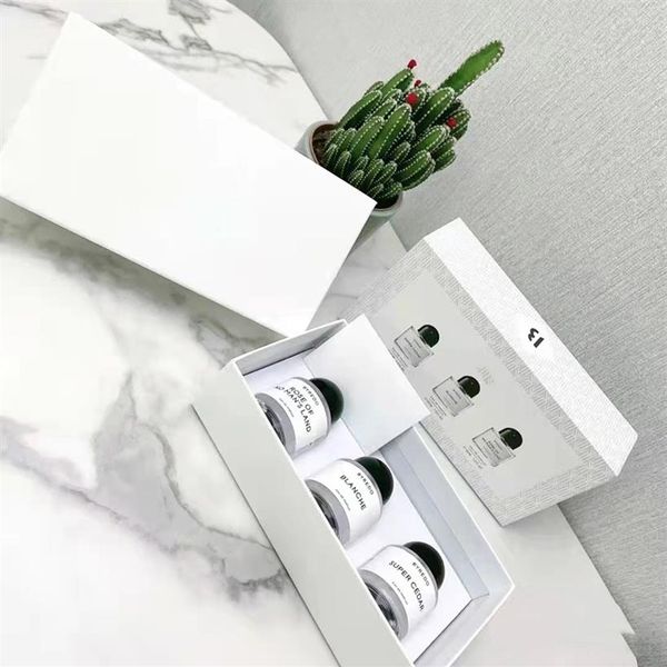 whole perfume set 30ml 3pcs rose of no man's land super cedar fragrance lady parfum flower and fruit l2870
whole perfume set 30ml 3pcs rose of no man's land super cedar fragrance lady parfum flower and fruit l2870