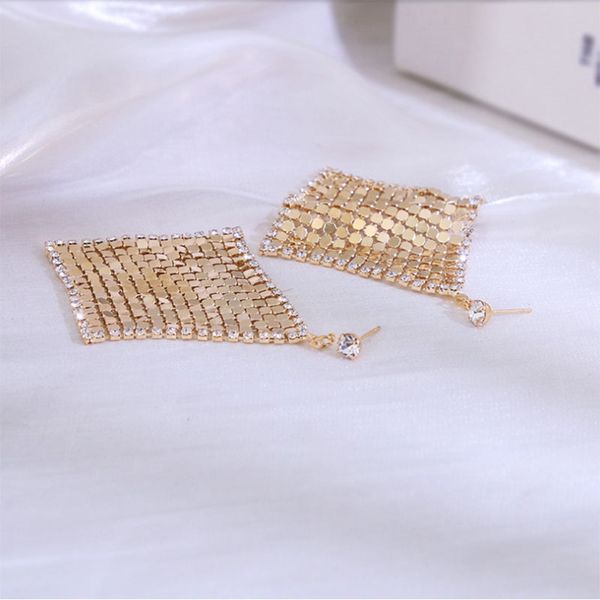 chandelier european and american fashion new earrings square diamond sequin earrings female trend korean version jewelry foreign trade, Silver
chandelier european and american fashion new earrings square diamond sequin earrings female trend korean version jewelry foreign trade, Silver