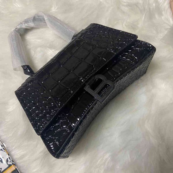 designer bags balenciga hourglass correct women luxurys bag leather fashion single shoulder cross carry bag handbags
designer bags balenciga hourglass correct women luxurys bag leather fashion single shoulder cross carry bag handbags