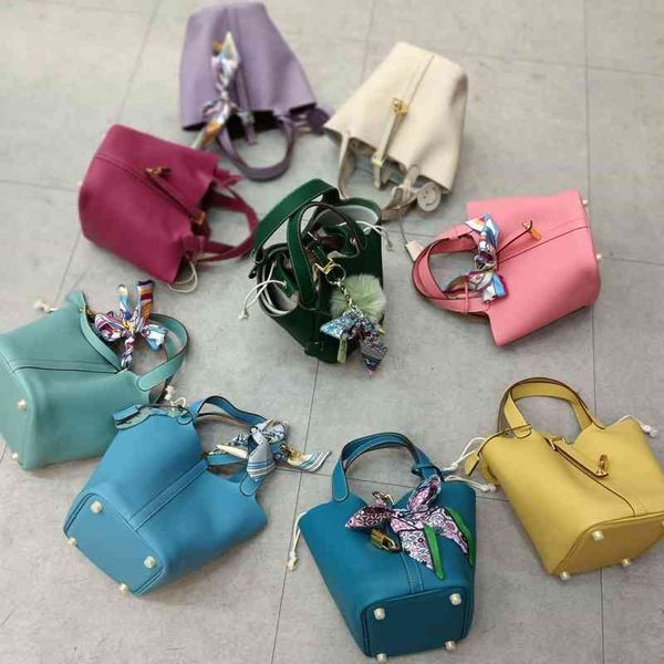 bag designer fashion ladies herme xliz head leather bag women's 2022 new vegetable basket bu et mini hand
bag designer fashion ladies herme xliz head leather bag women's 2022 new vegetable basket bu et mini hand