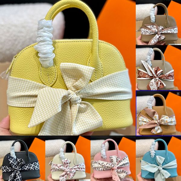 ladies' evening bags dinner package dinner head layer cowhide wheel printed quality silk scarf design size 20 15cm
ladies' evening bags dinner package dinner head layer cowhide wheel printed quality silk scarf design size 20 15cm