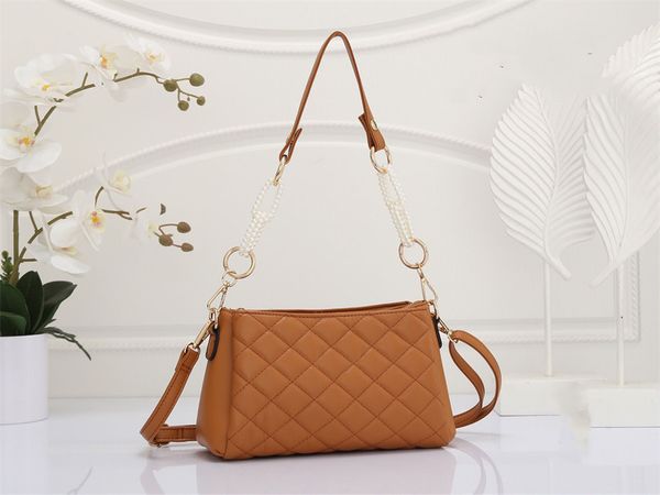 classic women single evening bags cross body fashion bags shopping satchels pearl shoulder strap pu leather pochette bag luxury designer pur
classic women single evening bags cross body fashion bags shopping satchels pearl shoulder strap pu leather pochette bag luxury designer pur