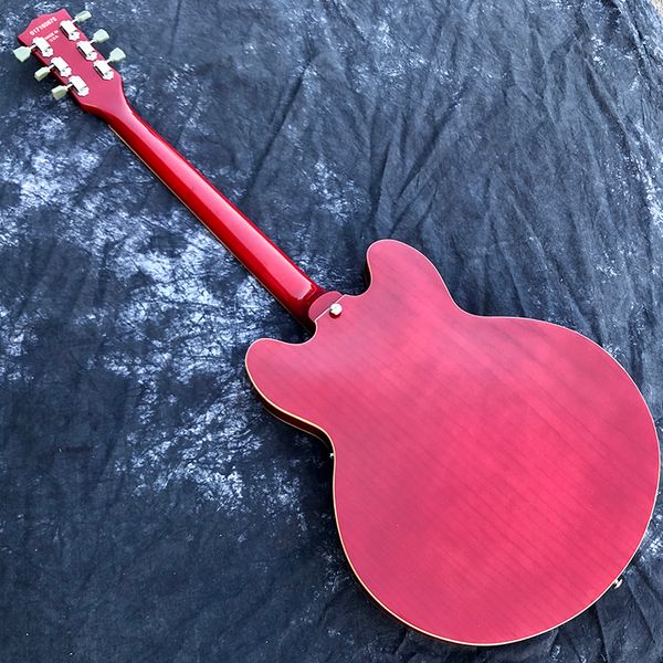 international brand classic jazz electric guitar professional levelgood timbre comfortable feel delivery to hom 
international brand classic jazz electric guitar professional levelgood timbre comfortable feel delivery to hom