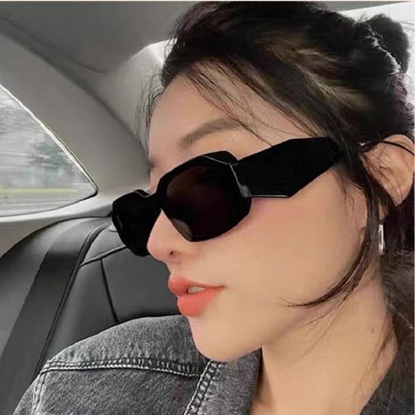 fashion designer melanie sunglasses brand goggle beach brilliant sun glasses for man woman luxury eyewear hight quality 7 color optional 899, White;black
fashion designer melanie sunglasses brand goggle beach brilliant sun glasses for man woman luxury eyewear hight quality 7 color optional 899, White;black