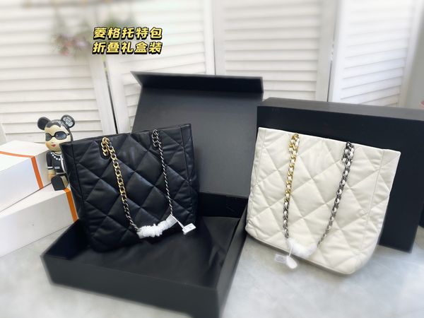 22ss ringtot bag wide gold plated chain vintage chains underarm leather carrying chain shoulder strap large capacity handbag multifunctional
22ss ringtot bag wide gold plated chain vintage chains underarm leather carrying chain shoulder strap large capacity handbag multifunctional