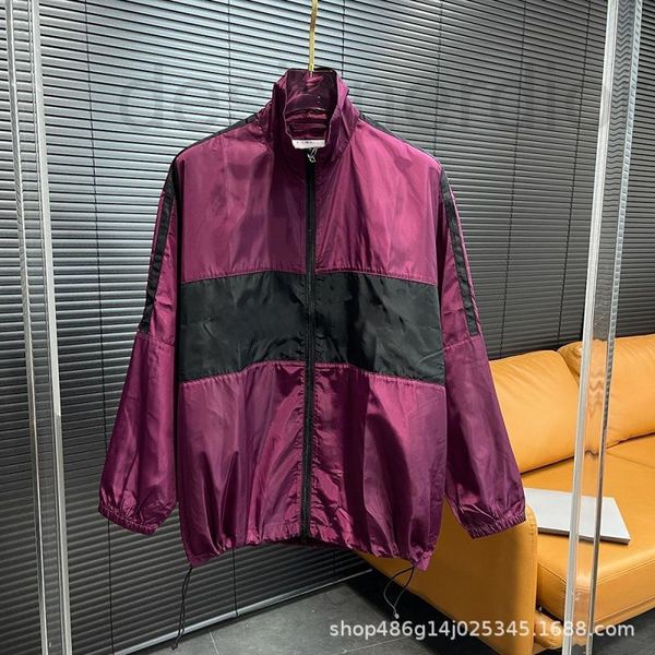 men's jackets designer genuine spring and summer new two-color stitched long sleeved hoodless jacket fashion stormsuit for men women zl, Black;brown
men's jackets designer genuine spring and summer new two-color stitched long sleeved hoodless jacket fashion stormsuit for men women zl, Black;brown