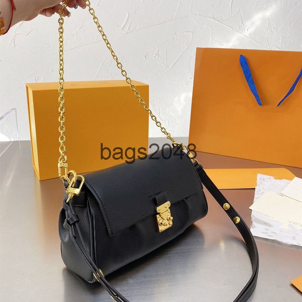 evening bags shoulder lvs messenger chains luxury designer brand fashion bags handbags letter mobile phone bag purse women wallet
evening bags shoulder lvs messenger chains luxury designer brand fashion bags handbags letter mobile phone bag purse women wallet