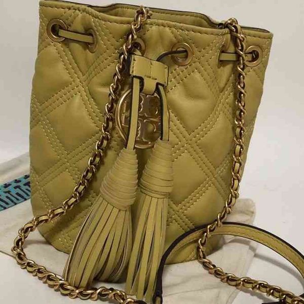 bags womens tb designer classic mini lambskin bucket tassel drawstring exclusive fashion leather exquisite luxury handbags 4kwt ep3p
bags womens tb designer classic mini lambskin bucket tassel drawstring exclusive fashion leather exquisite luxury handbags 4kwt ep3p