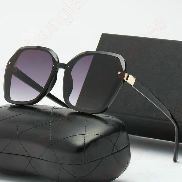 2022 round luxury brand design square sunglasses with web men women lady elegant mask-shaped sun glasses female driving eyewear oculos de so, White;black
2022 round luxury brand design square sunglasses with web men women lady elegant mask-shaped sun glasses female driving eyewear oculos de so, White;black