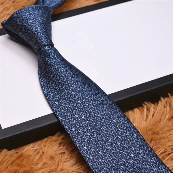 men's ties 100% silk tie men's tie party neck ties business casual tie gift box packaging190k, Blue;purple
men's ties 100% silk tie men's tie party neck ties business casual tie gift box packaging190k, Blue;purple