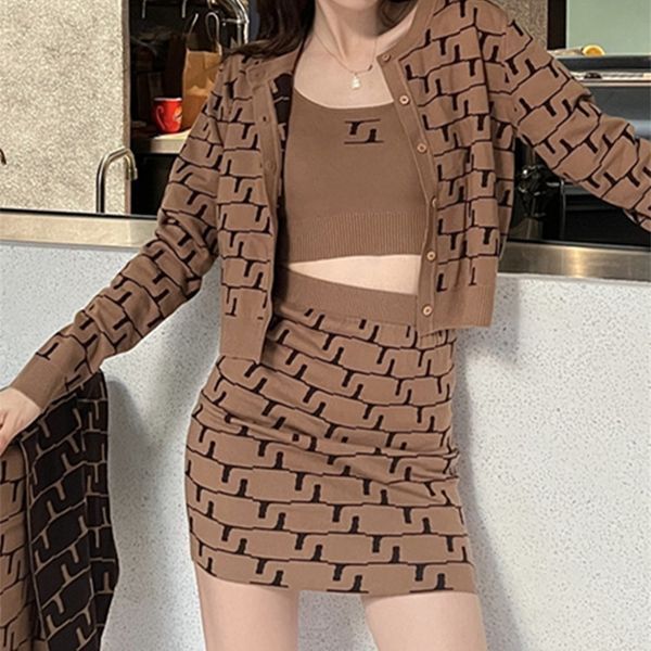 two piece dress vintage knitted skirt sets women long sleeve cardigan coat camisole crop bodycon mini skirt suits 3 piece set 220906, White
two piece dress vintage knitted skirt sets women long sleeve cardigan coat camisole crop bodycon mini skirt suits 3 piece set 220906, White