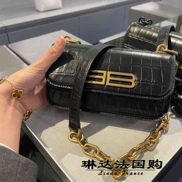 designer bag high level bale'ciga's s bb chain cowhide embossed single shoulder messenger women's quality leisure s new fashi
designer bag high level bale'ciga's s bb chain cowhide embossed single shoulder messenger women's quality leisure s new fashi