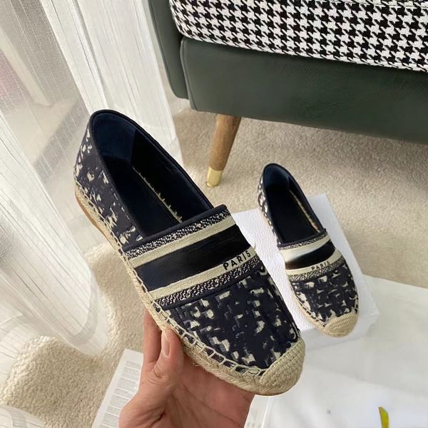woven casual shoes embroidered letters women's fisherman's shoes summer flats, Red;white
woven casual shoes embroidered letters women's fisherman's shoes summer flats, Red;white