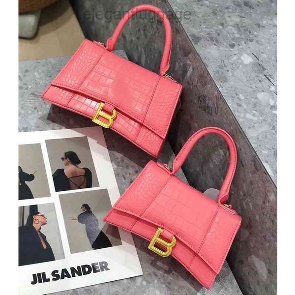 bags designer balencaigass crossbody luxury trend handbags bag b high version bags's crocodile hourglasss 2022 fashionable leather sing
bags designer balencaigass crossbody luxury trend handbags bag b high version bags's crocodile hourglasss 2022 fashionable leather sing