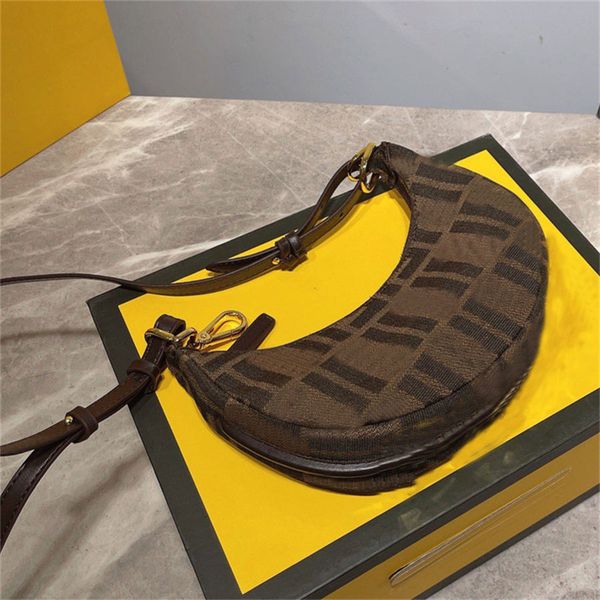 women designer bags classic handbag luxury chain zipper shoulder bag letters handbags tote mini bags
women designer bags classic handbag luxury chain zipper shoulder bag letters handbags tote mini bags