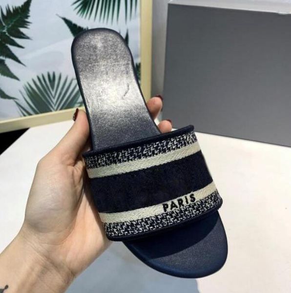 slippers 2022 luxury slippers spring and autumn new embroidered letters beach flat cotton slippers black fabric word sandals320c
slippers 2022 luxury slippers spring and autumn new embroidered letters beach flat cotton slippers black fabric word sandals320c