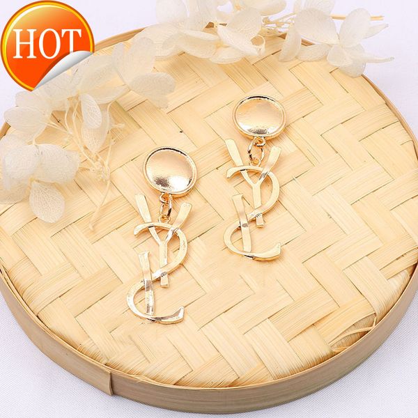 fashion english alphabet earrings temperament long versatile net red personality factory direct sale, Golden
fashion english alphabet earrings temperament long versatile net red personality factory direct sale, Golden