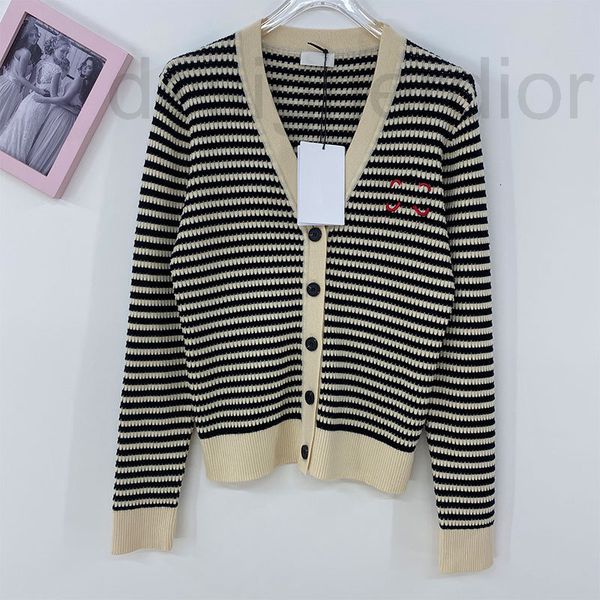 women's knits & tees designer summer and autumn small fragrance v-neck korean version long sleeve sweater single breasted cardigan stri, White
women's knits & tees designer summer and autumn small fragrance v-neck korean version long sleeve sweater single breasted cardigan stri, White