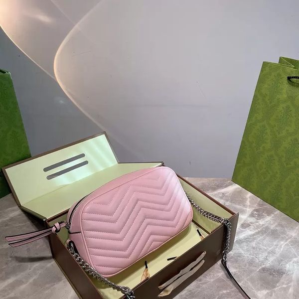 5a women shoulder bags chain crossbody bag fashion quilted heart leather handbags female famous designer purse bag come with original box, Black;red
5a women shoulder bags chain crossbody bag fashion quilted heart leather handbags female famous designer purse bag come with original box, Black;red