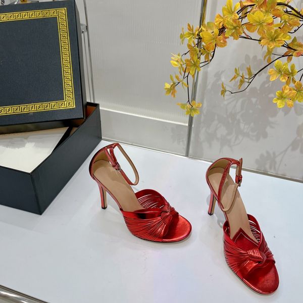 ladies elegant bow-tie sandals spring and summer new fashion shoes genuine leather beautiful appearance, Black
ladies elegant bow-tie sandals spring and summer new fashion shoes genuine leather beautiful appearance, Black