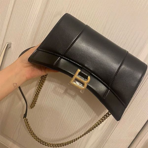 deaigner handbag balenciga bags leather women's trend chain hourglass b-button crocodile grain small single shoulder diagonal cross adv
deaigner handbag balenciga bags leather women's trend chain hourglass b-button crocodile grain small single shoulder diagonal cross adv